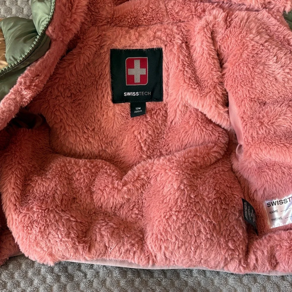 Swiss Tech Baby Girls 12M Colorblock Puffer Jacket Fleece Lined Hooded Snow Cozy